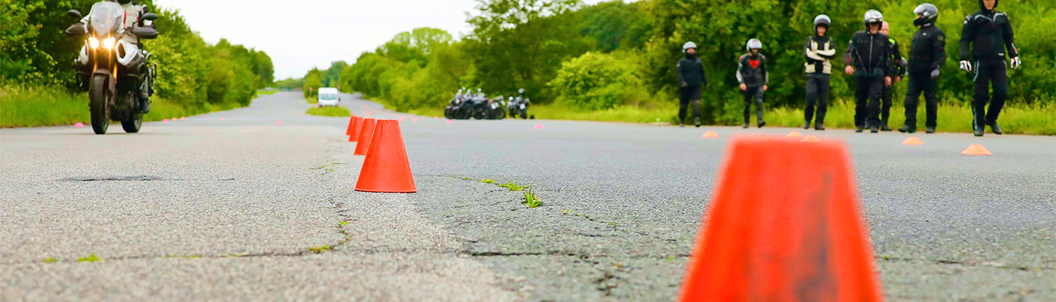 Motorraad-Motorroller-Fahrsicherheitstraining